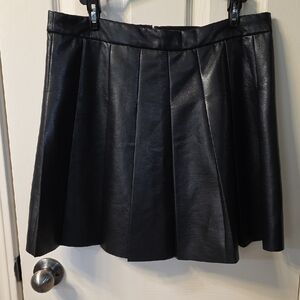 T Tahari Black A-Line Skirt